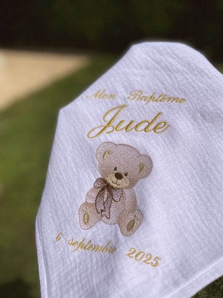 Broderie baptême Broderie baptême
